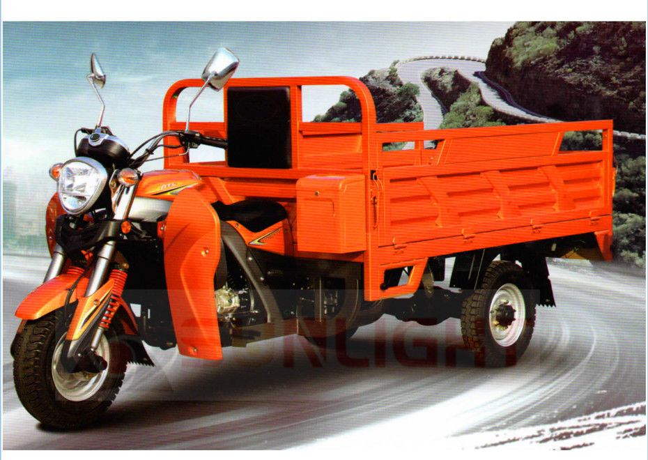 Red 3 Wheel Dump Truck / Cargo Motor Tricycle For Mountain Mining Plantation supplier